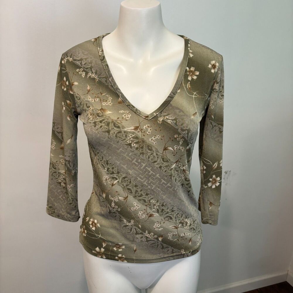 A. Byer 90s V Neck Stretchy Green Patterned Boho 3/4 Sleeve Top